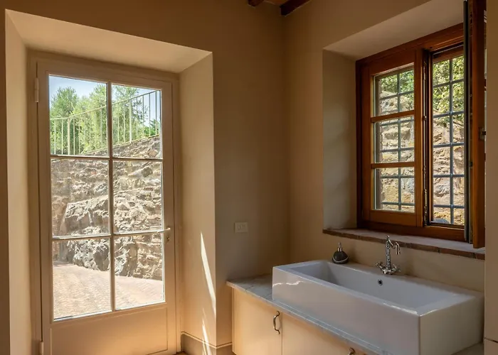 Domus Papi By Great * تورو سول تراسيمينو